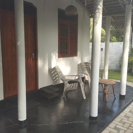 Hotel Mamba Tangalle Exterior foto