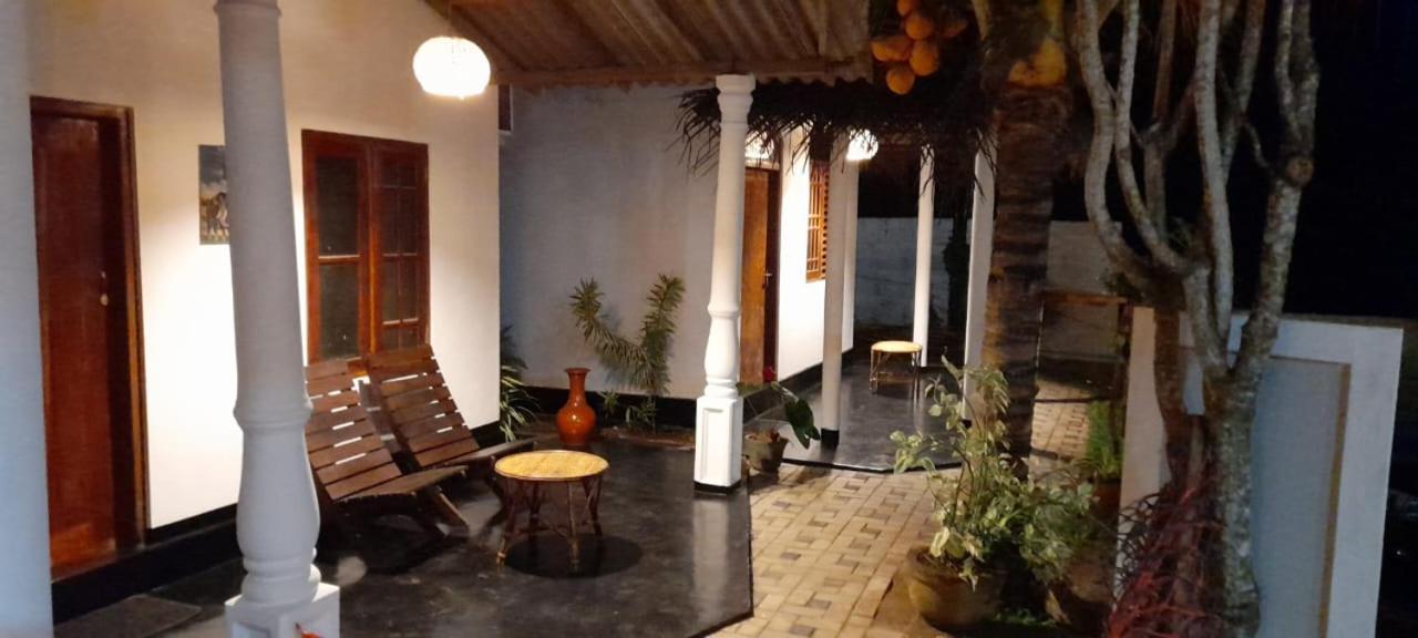 Hotel Mamba Tangalle Exterior foto