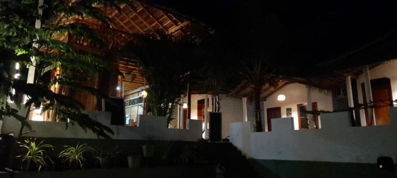 Hotel Mamba Tangalle Exterior foto